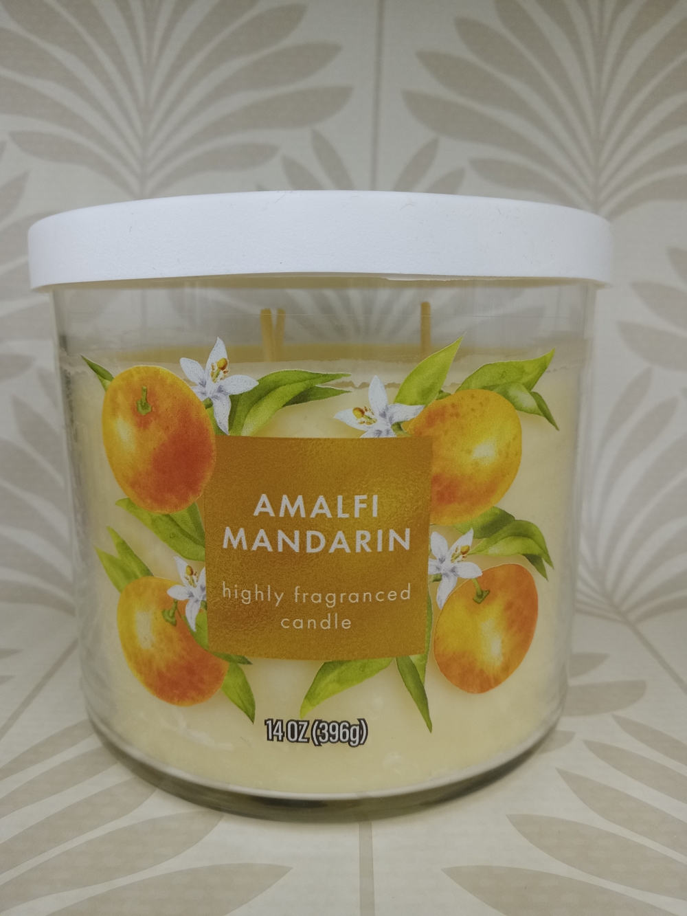 Amalfi Mandarin Fragrant Triple-Wick Candle — Yellow